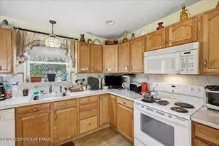 2137 Freedom Way, Pocono Summit, PA 18346 - Photo 31
