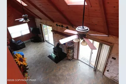  241 Regent Street, Bushkill, PA 18324 - Photo 15
