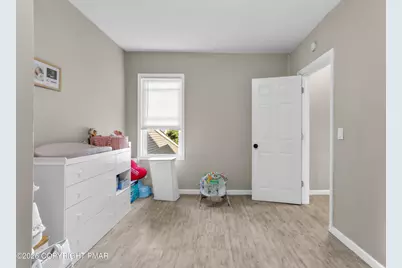  1039 Washington Street, Easton, PA 18042 - Photo 15