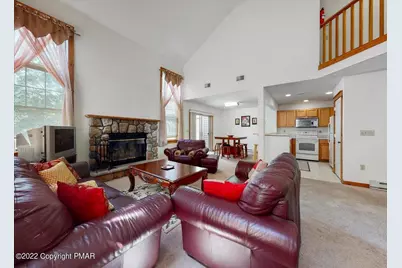  403 Upper Deer Valley Road, Tannersville, PA 18372 - Photo 9