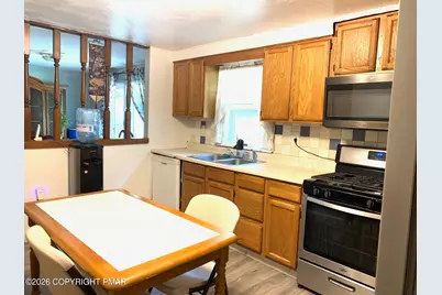  5 Cobblewood Drive, Mount Pocono, PA 18344 - Photo 11