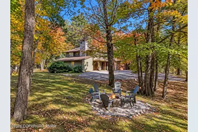  111 Country Court, Long Pond, PA 18334 - Photo 11