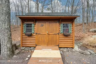 1212 Acacia Dr, Hawley, PA 18428 - Photo 21
