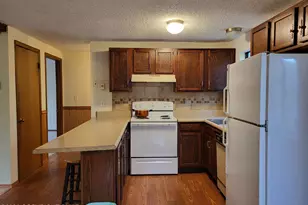 1109 Glasgow Ct, Bushkill, PA 18324 - Photo 7