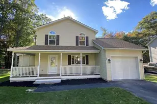 1131 Thunder Dr, Pocono Summit, PA 18346 - Photo 1