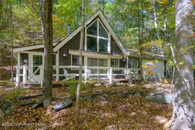  3102 Delaware Circle, Bushkill, PA 18324 - Photo 1