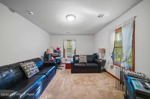156 Spruce Run Dr, Dingmans Ferry, PA 18328 - Photo 15
