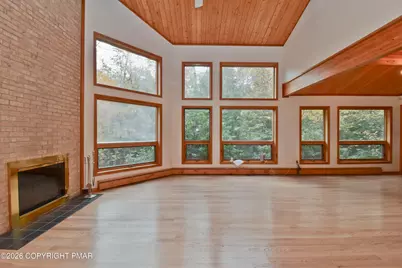  218 Larch Oval, Tobyhanna, PA 18466 - Photo 11