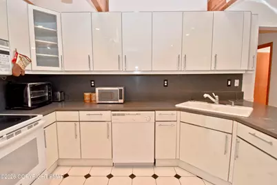  218 Larch Oval, Tobyhanna, PA 18466 - Photo 21