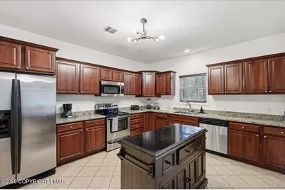  4115 Rosetree Circle, Tobyhanna, PA 18466 - Photo 3
