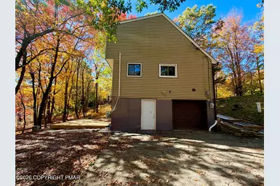  527 Clearview Drive, Long Pond, PA 18334 - Photo 21