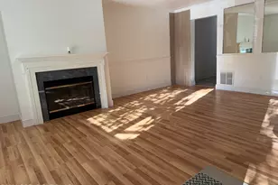 116 Eaglesmere Cir, East Stroudsburg, PA 18301 - Photo 3