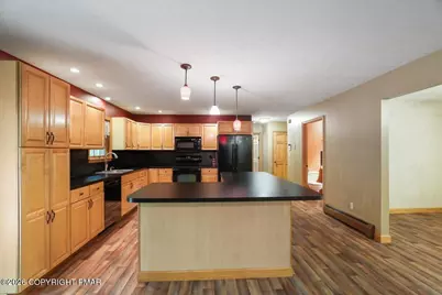  501 Rainbow Way, Stroudsburg, PA 18360 - Photo 11