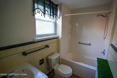  220 S 18th Street, Allentown, PA 18104 - Photo 21