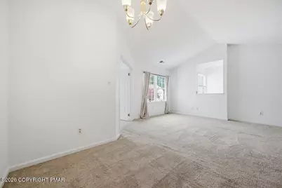  112 Lindfield Circle, Macungie, PA 18062 - Photo 21