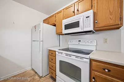  112 Lindfield Circle, Macungie, PA 18062 - Photo 15