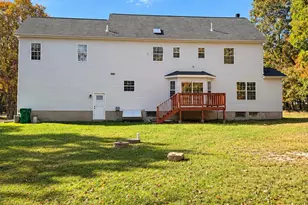 2338 Cheyenne Dr, Blakeslee, PA 18610 - Photo 3