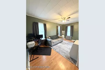  38 W 2nd Street, Wind Gap, PA 18091 - Photo 23