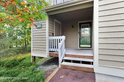  142 Pine Court, Tannersville, PA 18372 - Photo 3