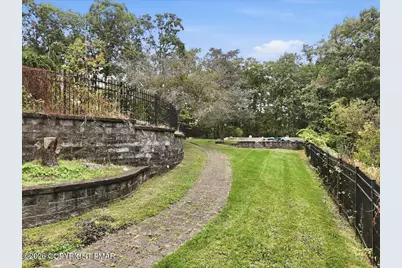  136 Artist Trail Lane, East Stroudsburg, PA 18301 - Photo 123