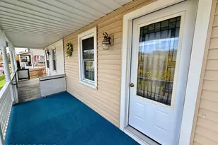 207-209 Yard St, Nesquehoning, PA 18240 - Photo 5
