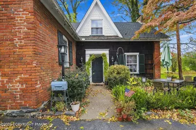  186 Washington Street #REAR, East Stroudsburg, PA 18301 - Photo 3