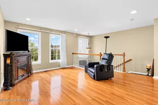 122 Walnut St, Freemansburg, PA 18017 - Photo 7