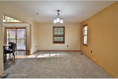  131 Canterbury Road, Bushkill, PA 18324 - Photo 11