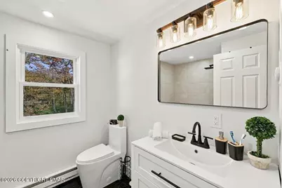  19 Oak Street, Mount Pocono, PA 18344 - Photo 17