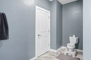 22 Greentree Dr, Bangor, PA 18013 - Photo 17
