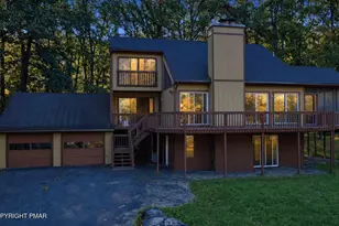 334 Somerset Dr, East Stroudsburg, PA 18301 - Photo 1