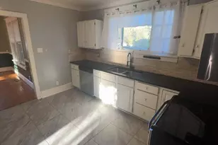 528 Lindbergh Ave, Stroudsburg, PA 18360 - Photo 15