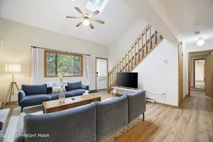 259 Sandlewood Dr, East Stroudsburg, PA 18301 - Photo 7