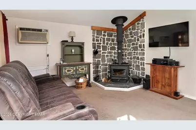  3861 Lumberjack Drive, East Stroudsburg, PA 18302 - Photo 15