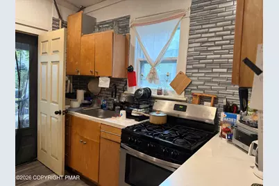  70 Lackawanna Avenue, East Stroudsburg, PA 18301 - Photo 13