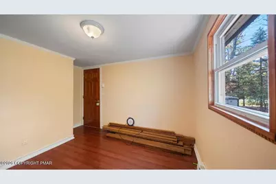  232 Nadine Boulevard, Pocono Summit, PA 18346 - Photo 13