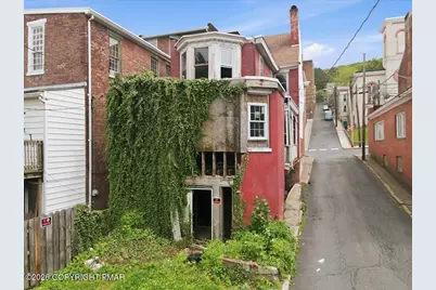  622 Mahantongo Street, Pottsville, PA 17901 - Photo 33