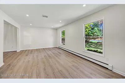  275 Owl Hollow Drive, Tannersville, PA 18372 - Photo 13