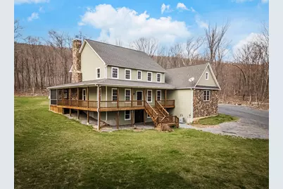  114 Bruce Lane, Wind Gap, PA 18091 - Photo 1