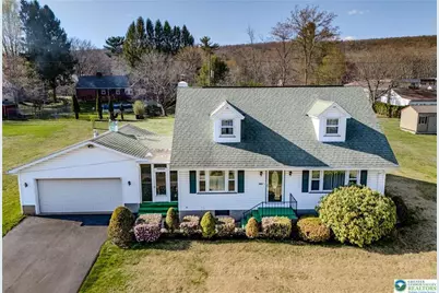  829 E Main Street, Weatherly, PA 18255 - Photo 1