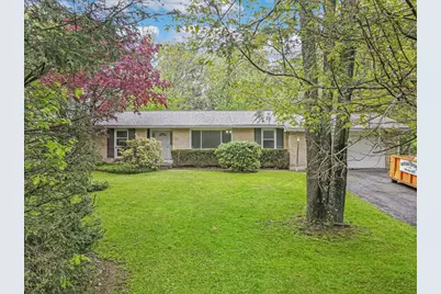  441 Manor View Avenue, Mount Pocono, PA 18344 - Photo 1