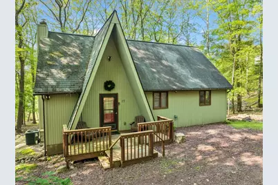  17 Pineknoll Drive, Lake Harmony, PA 18624 - Photo 1