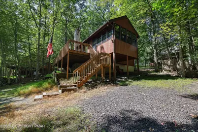  2128 Southport Drive, Bushkill, PA 18324 - Photo 1