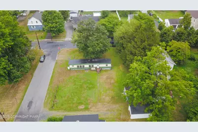  1 Oakland Avenue, East Stroudsburg, PA 18301 - Photo 1