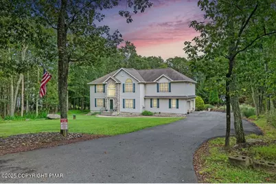  133 Acorn Lane, Stroudsburg, PA 18360 - Photo 1