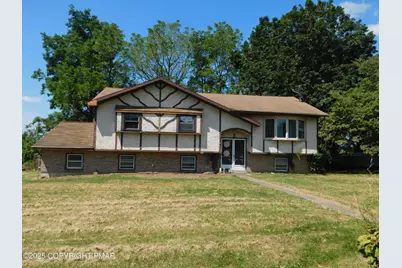  7571 Richard Lane, Bath, PA 18014 - Photo 1