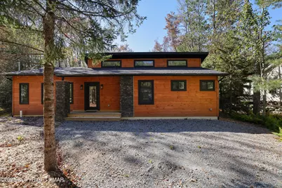  115 Nadine Boulevard, Pocono Summit, PA 18346 - Photo 1