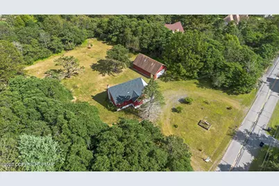  2272 Bismark Road, Blakeslee, PA 18610 - Photo 1