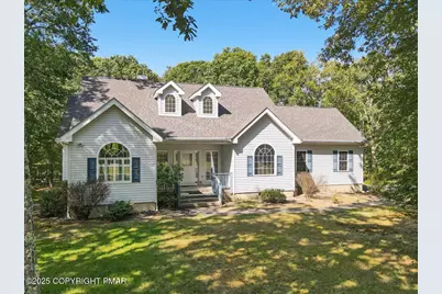  143 Marquise Drive, Tafton, PA 18464 - Photo 1