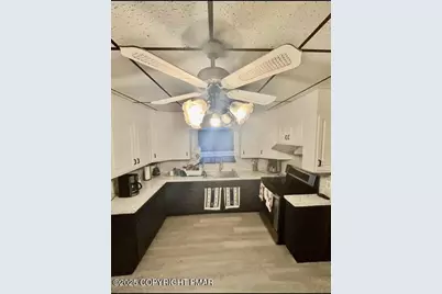  101 N Jardin Street, Shenandoah, PA 17976 - Photo 41